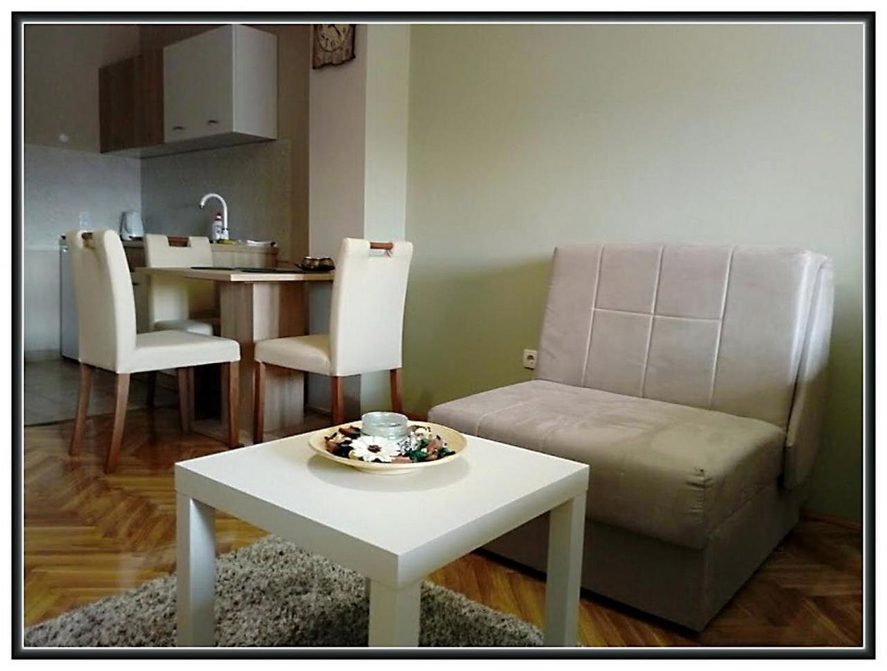 Apartment Libra Novi Sad Exteriör bild
